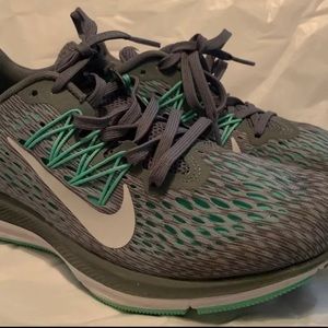 Nike Zoom Winflo 5 - Style AA7414-003